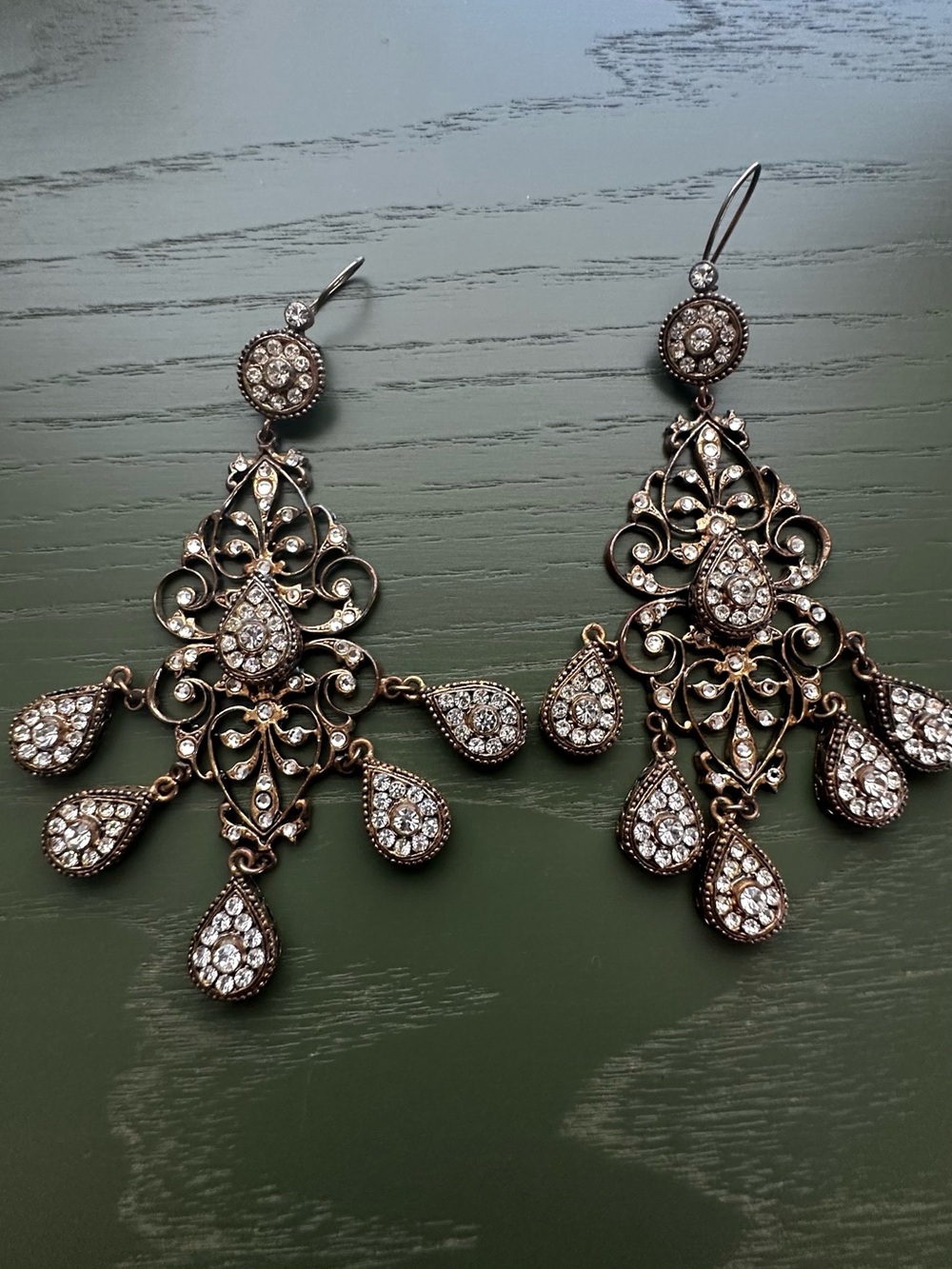 Vintage-Inspired Crystal like Chandelier Drop Earrings - Gold Tone